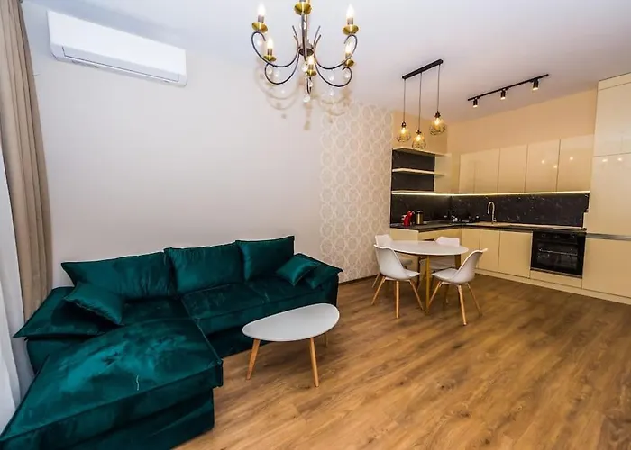Flora Apartment